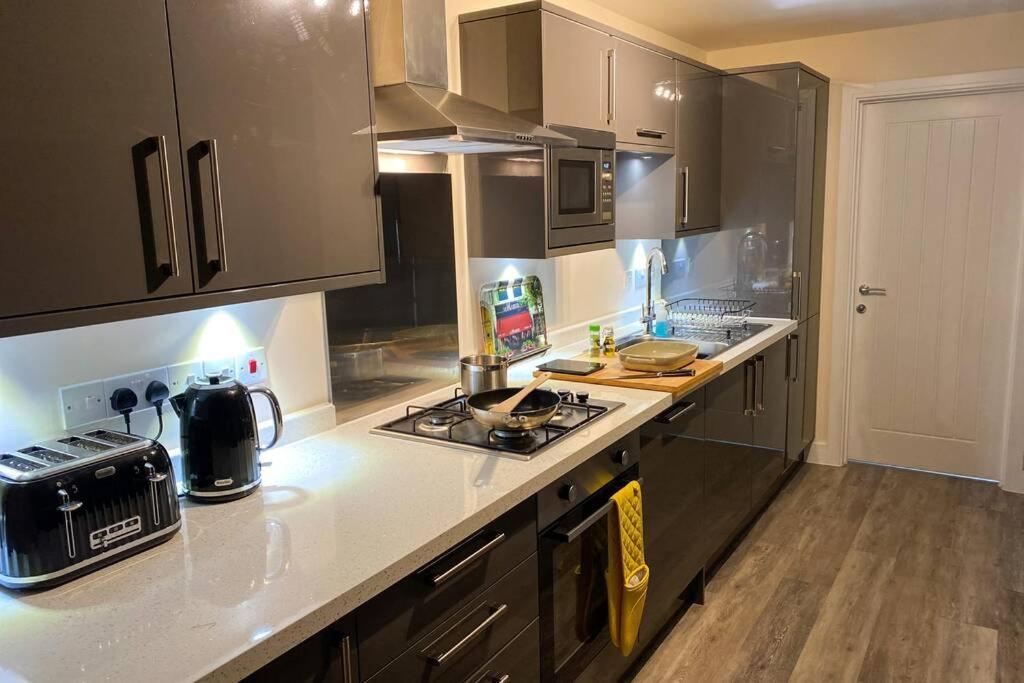 13 The Grosvenor, Luxury Flat, Central Newmarket, 纽马基特 外观 照片